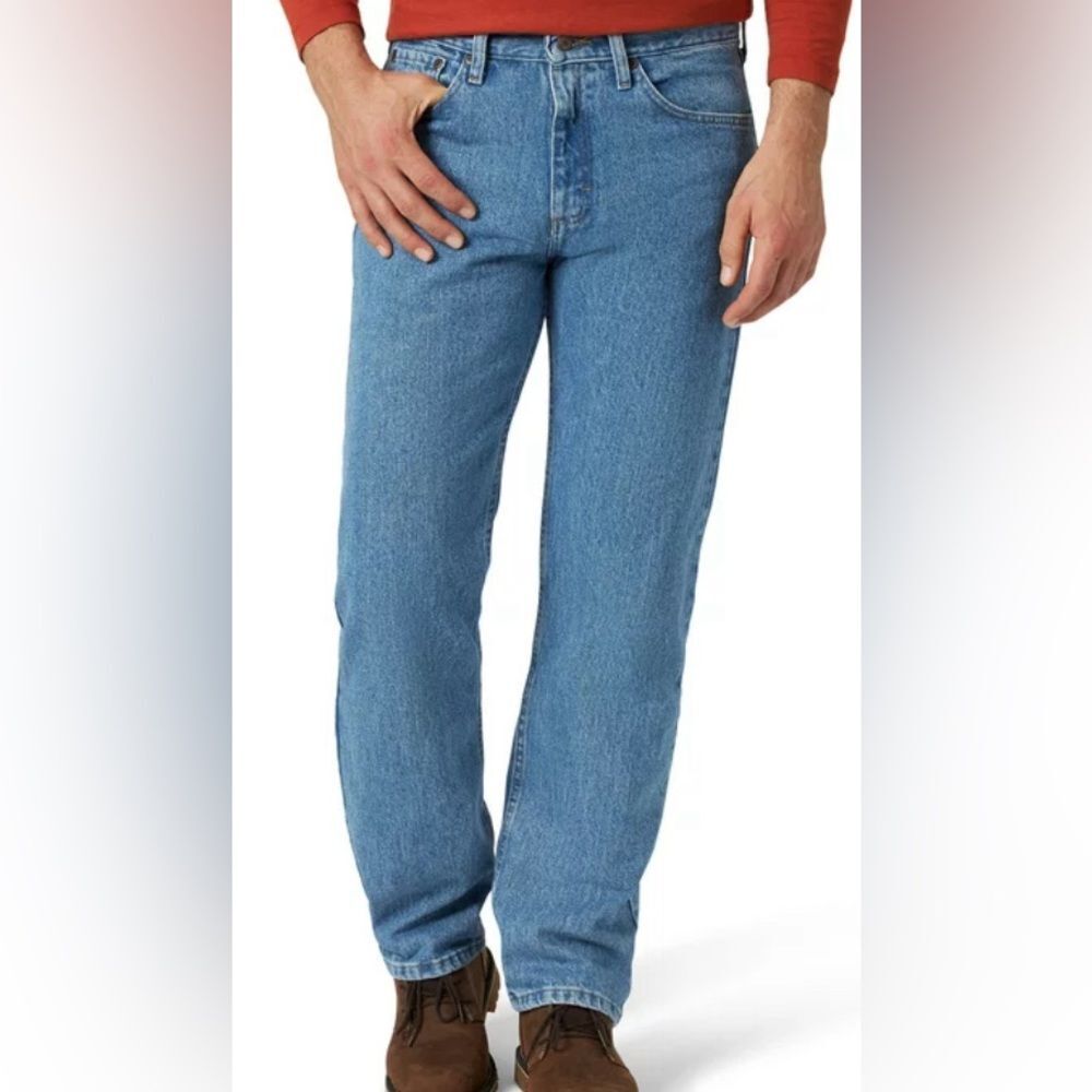 Wrangler Men's Relaxed Fit Jeans Light-Medium Wash Size 40x32